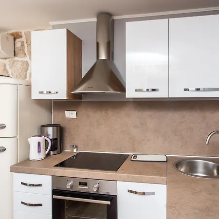 Apartament Mirjana *