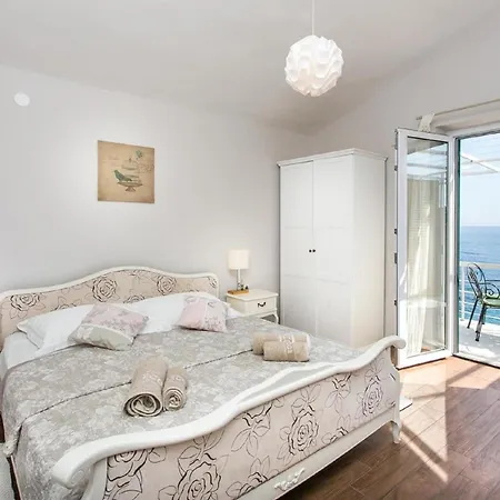 Apartament Mirjana *