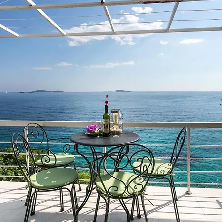 Apartament Mirjana *