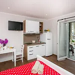 Apartman Mirjana *