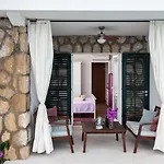 Mirjana Apartman Mlini