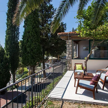 Mirjana Apartment Mlini