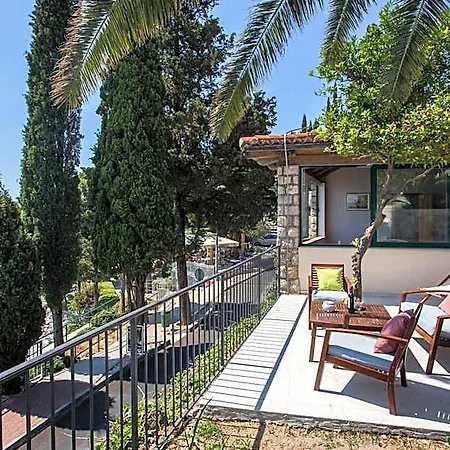 Apartment Mirjana *