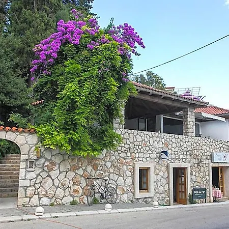 Mirjana Apartment Mlini